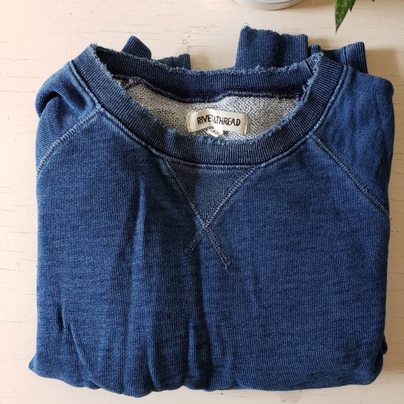 Rivet&Thread sweatshirt XS - Picture 3 of 3